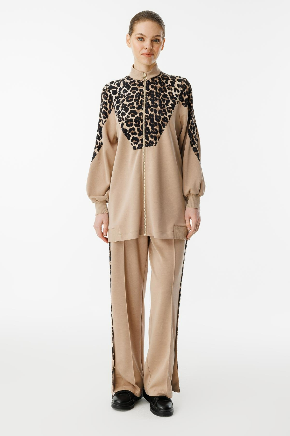 25YGSTKM4860/Ghisa Takım - Camel