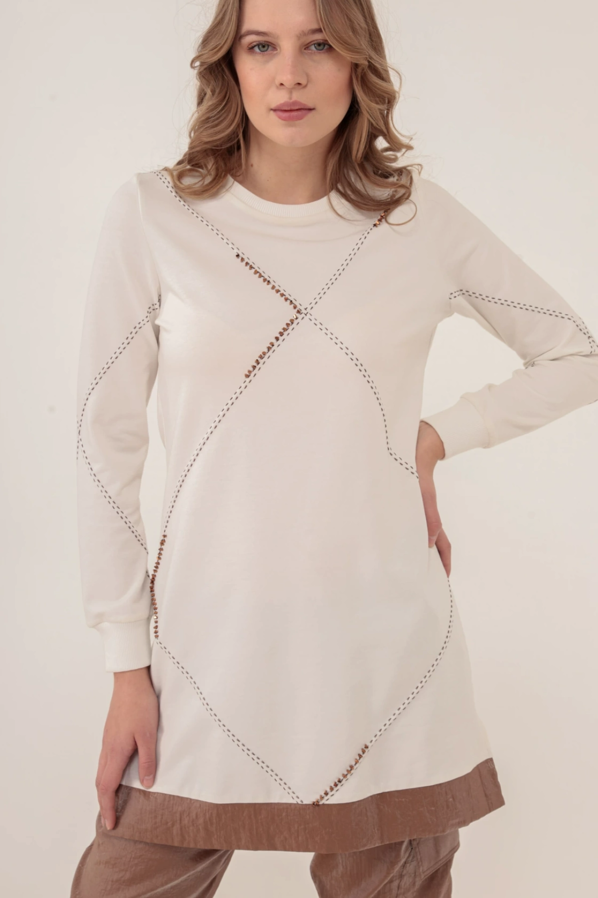 El İşi Süslemeli Sweat - Ekru