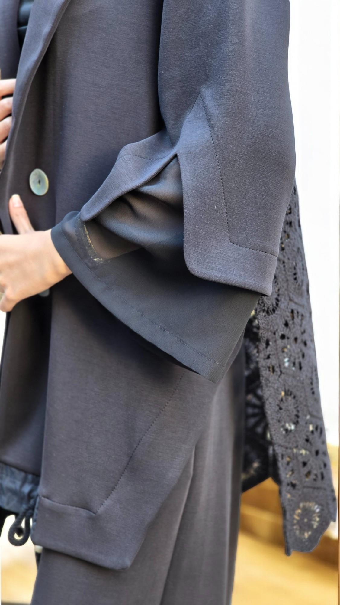 Ghisa Dantel Detaylı Takım - Siyah
