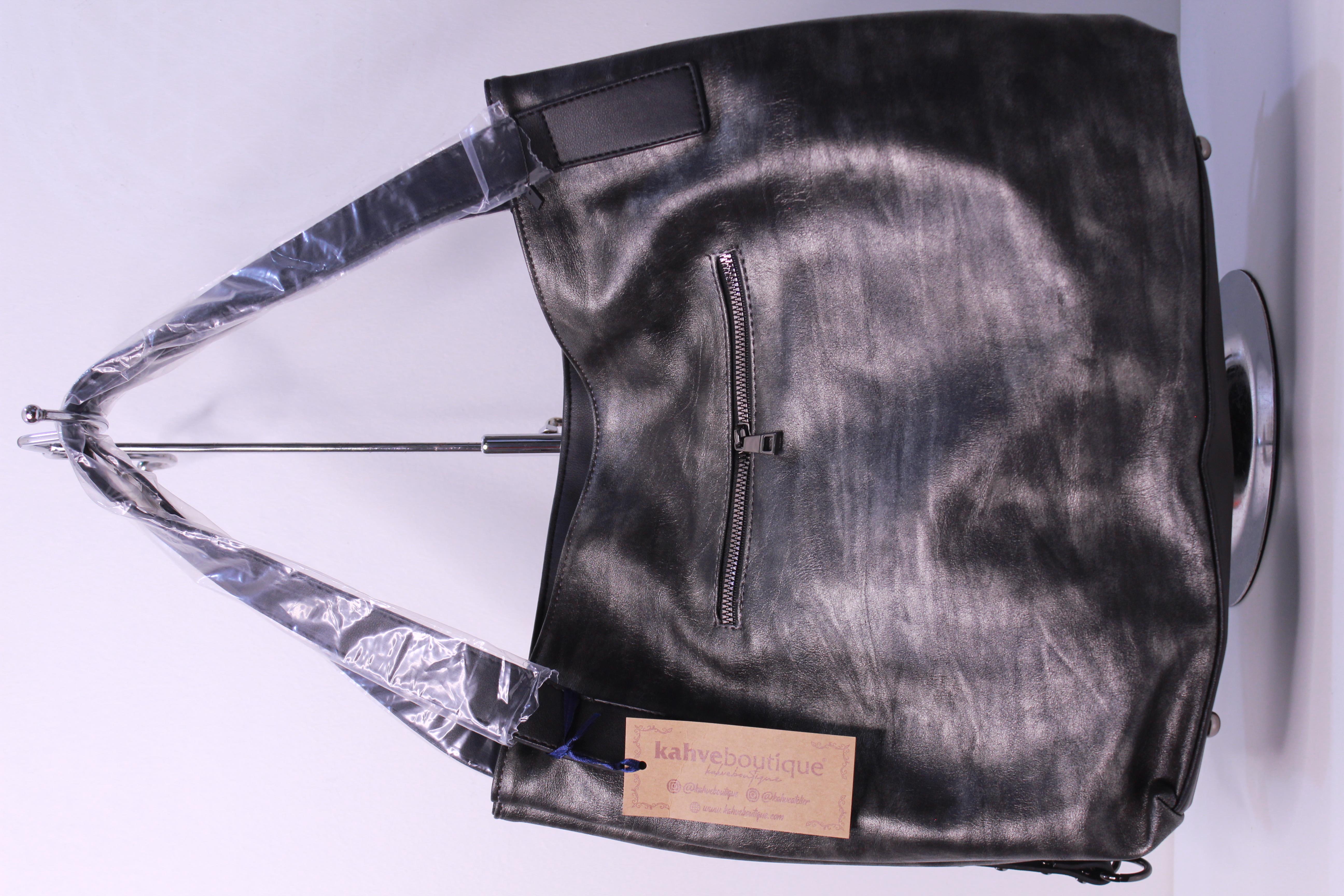 KRISTE BELL - K.PEWTER