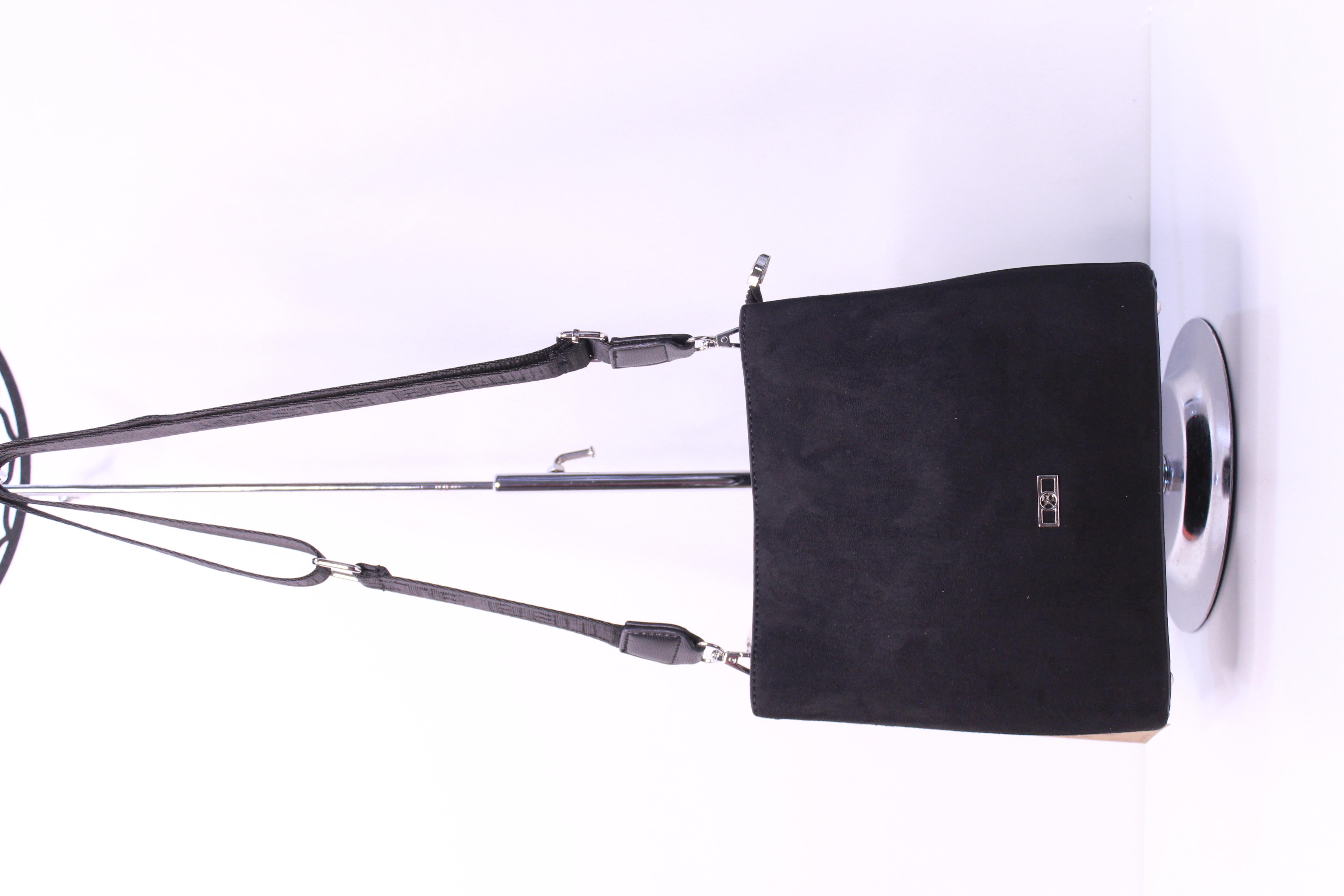 KRISTE BELL - SÜET SİYAH