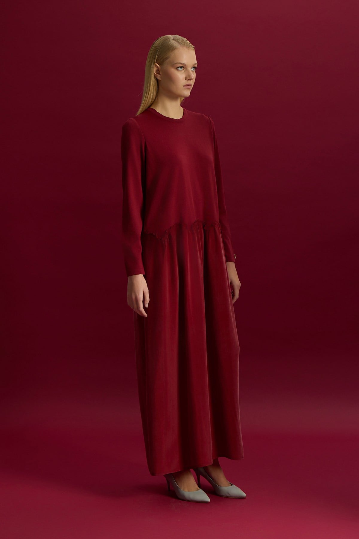 Miss Dalida T26Y-4038 Büzgü Detaylı Triko Cupro Elbise - CHERRY