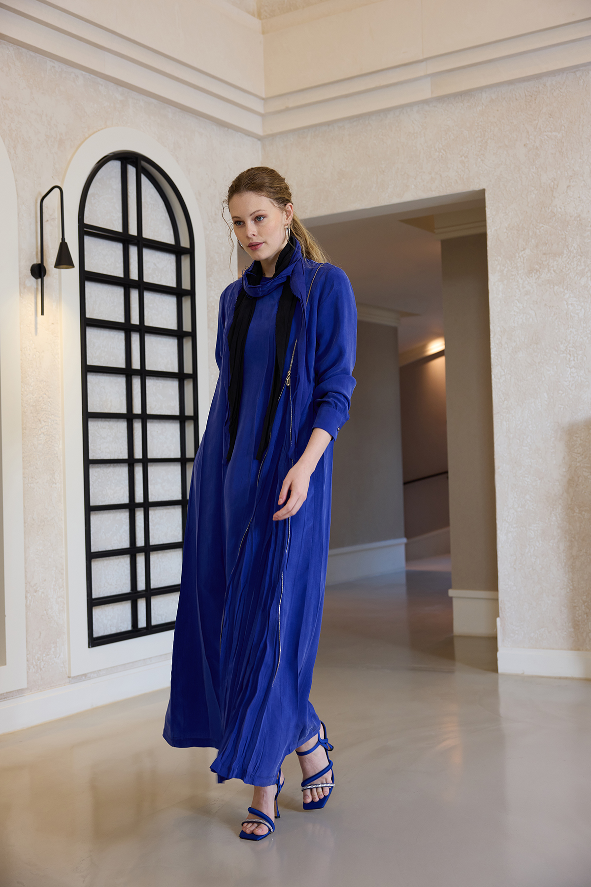MissWhence 35800 İpek Elbise - Mavi