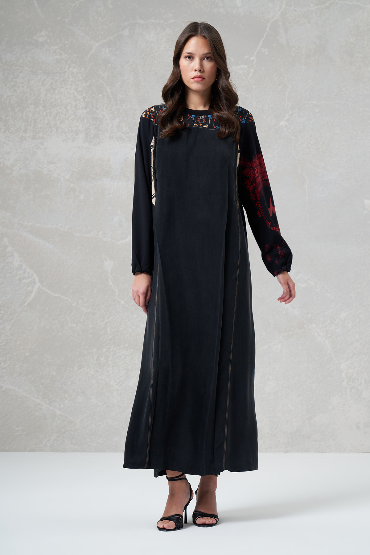 MissWhence 36818 Baskı Detaylı Cupro Elbise - Siyah