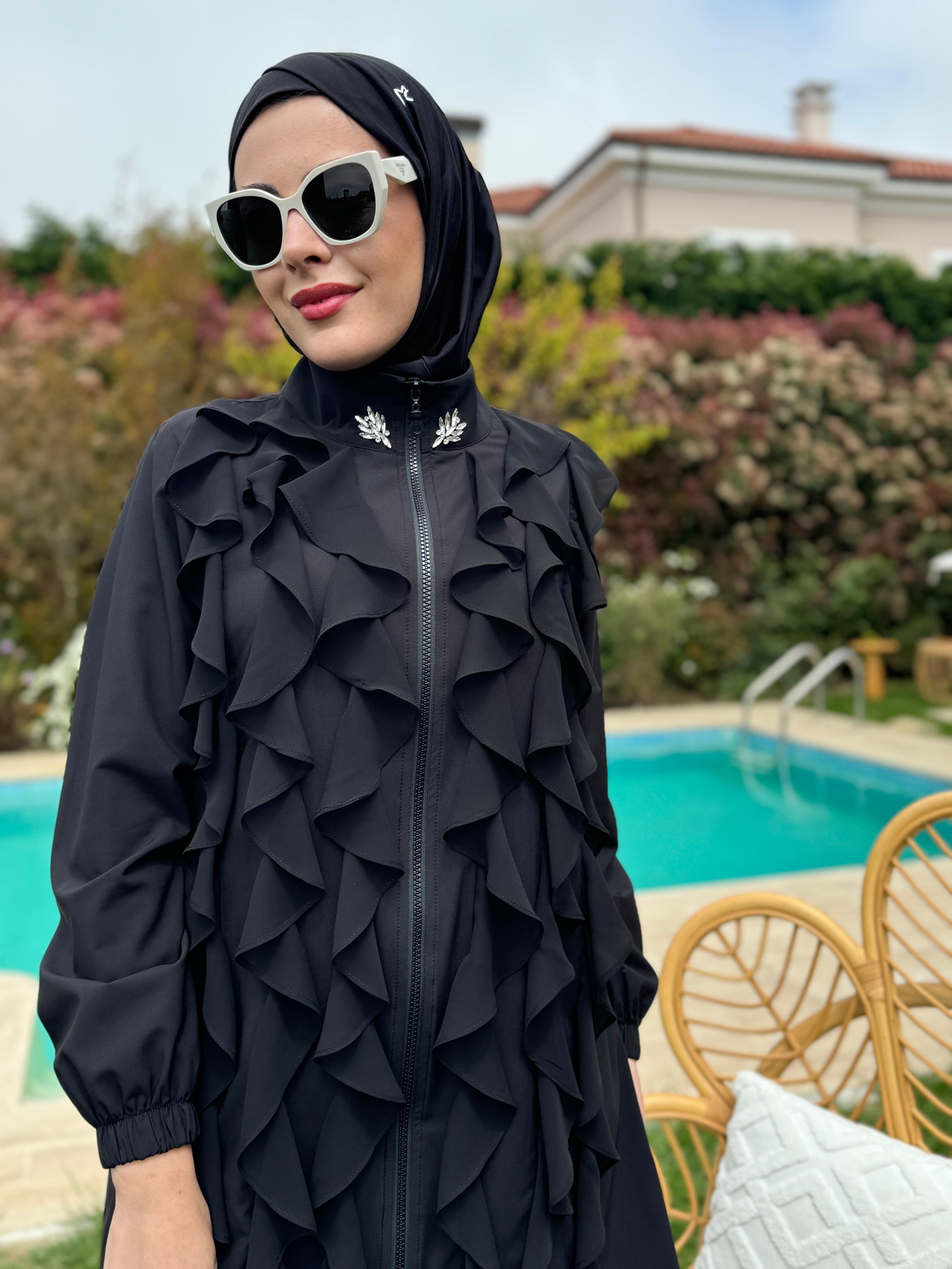 moodbasic TAŞ DETAYLI VOLANLI TESETTÜR MAYO-SİYAH