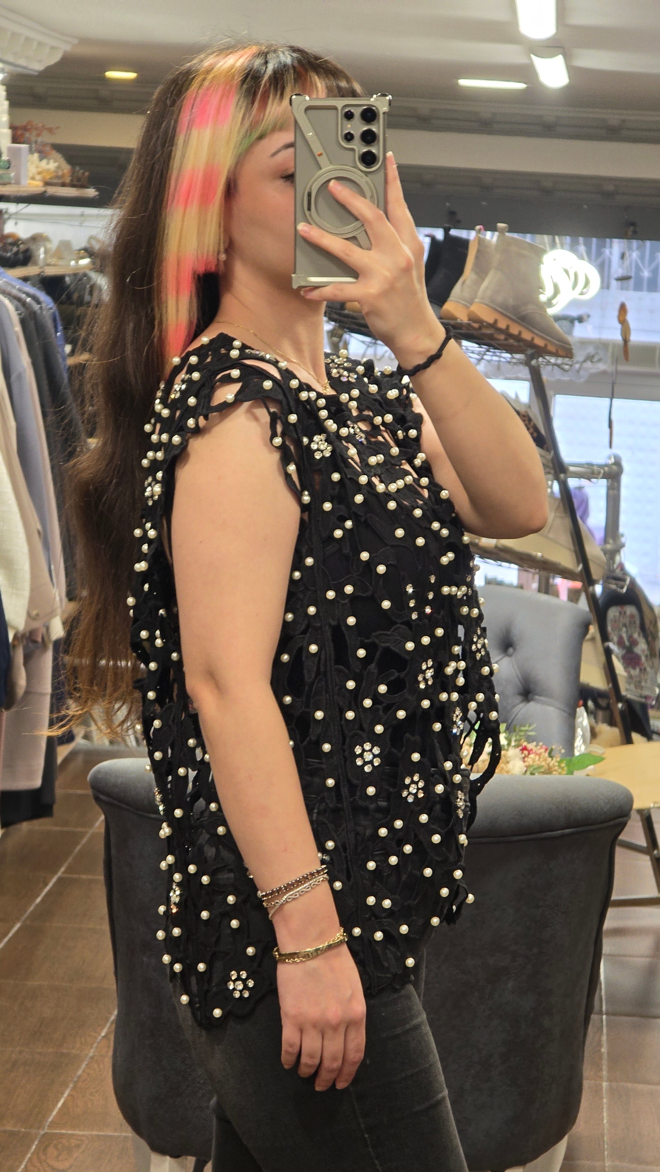 ON FASHION 26Y.ON.BLZ.70477.01 İNCİ DETAYLI DANTEL BLUZ-SİYAH
