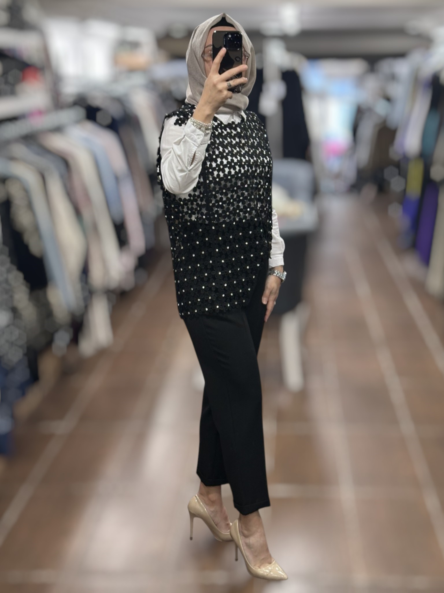 ON FASHION 26Y.ON.BLZ.70479.01 DANTEL BLUZ - SİYAH