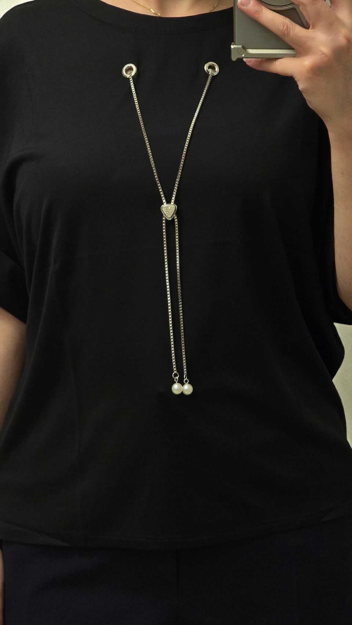 ON FASHION 26Y.ON.BLZ.71379.01 ZİNCİR AKSESUARLI DOUBLE KOL BLUZ - SİYAH
