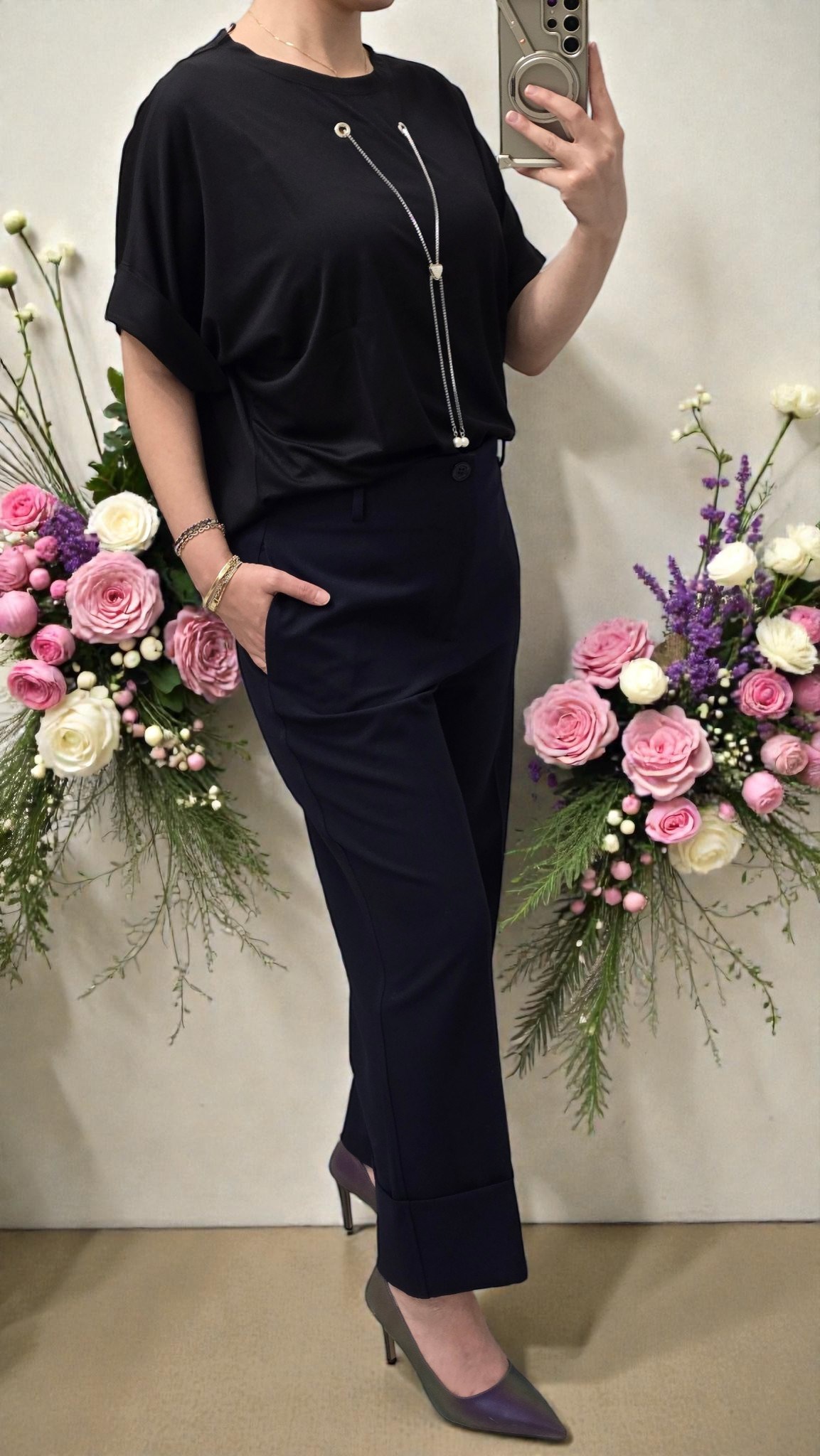 ON FASHION 26Y.ON.BLZ.71379.01 ZİNCİR AKSESUARLI DOUBLE KOL BLUZ - SİYAH