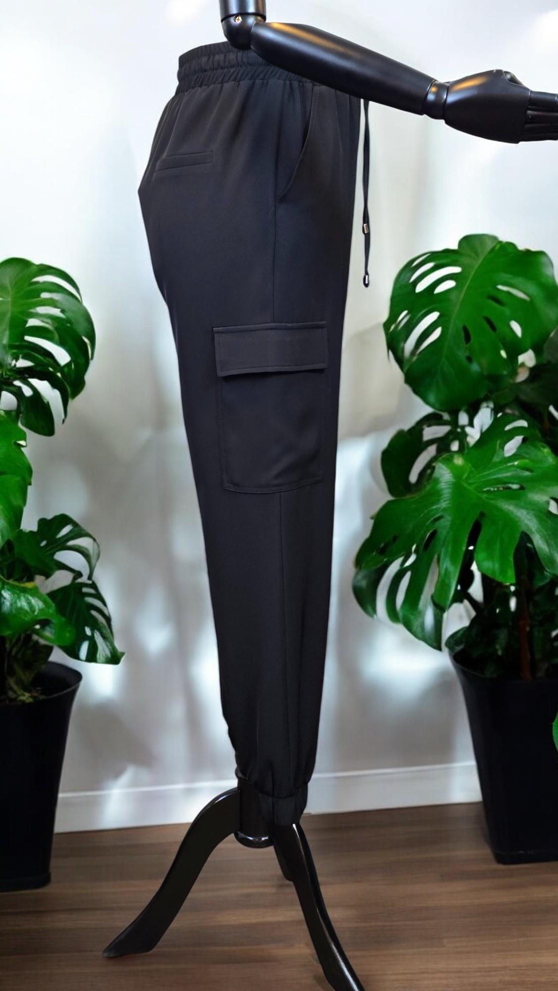 ON FASHION Beli Bağcıklı Kargo Cepli Paçası Lastikli Pantolon - Siyah