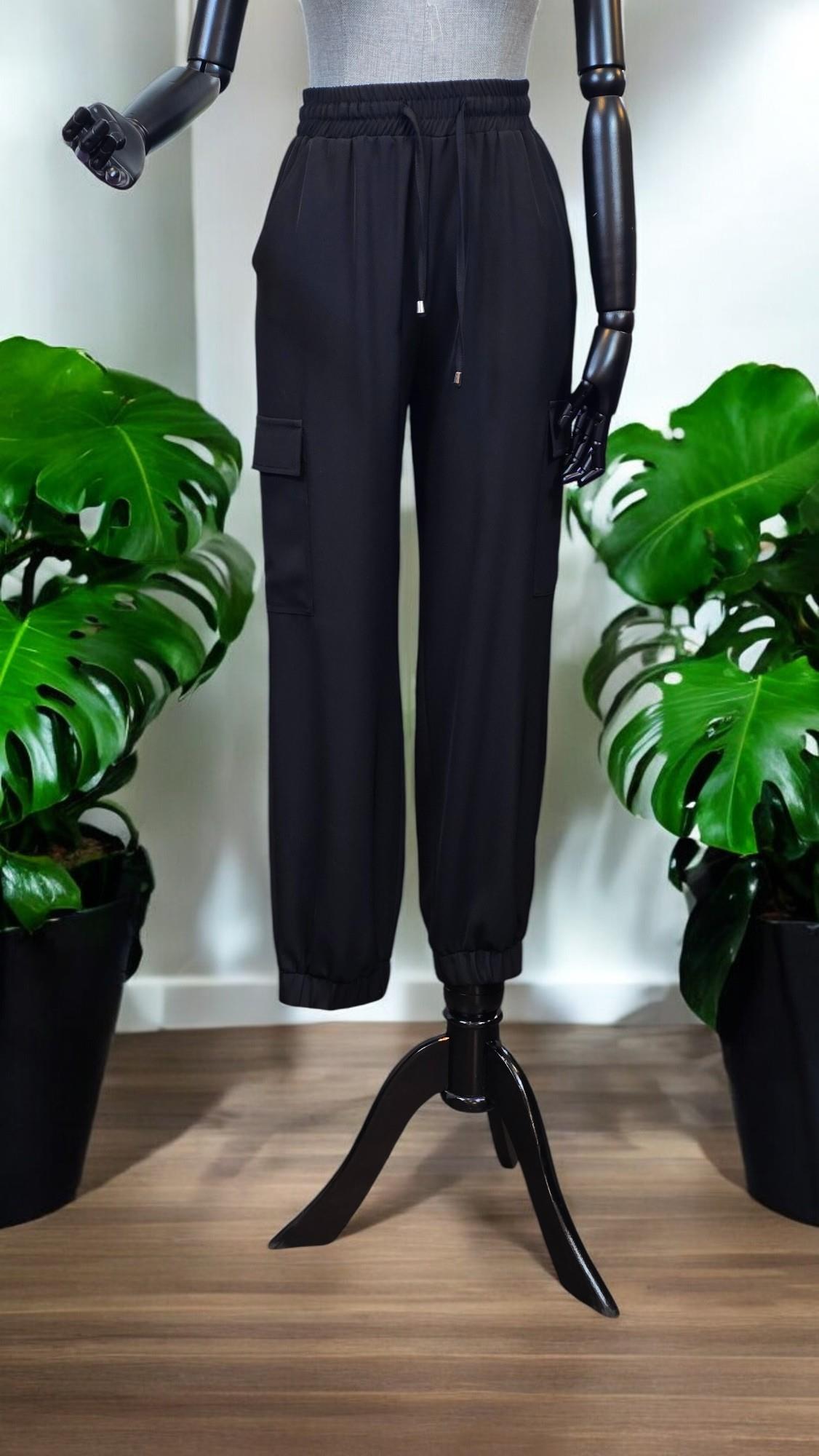 ON FASHION Beli Bağcıklı Kargo Cepli Paçası Lastikli Pantolon - Siyah