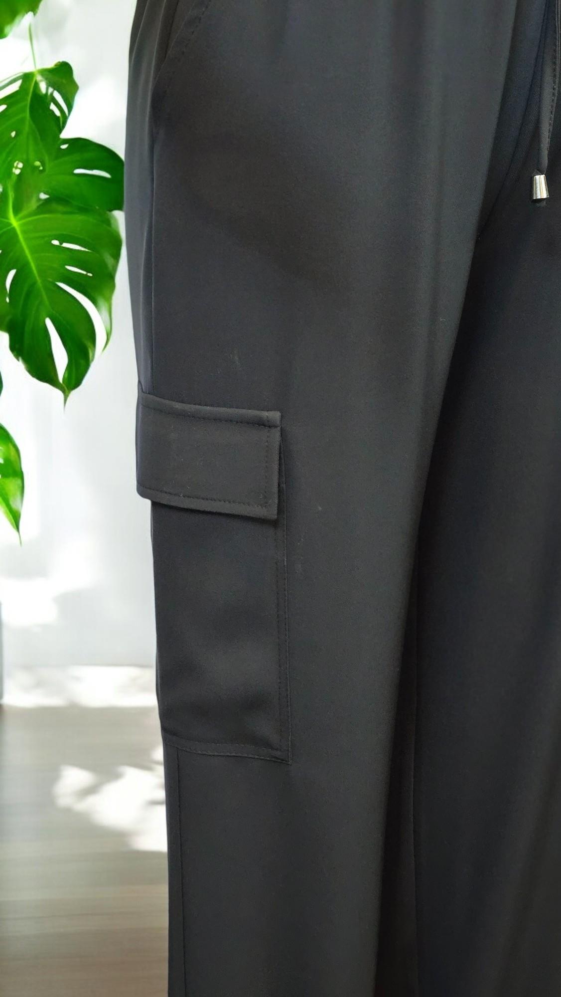 ON FASHION Beli Bağcıklı Kargo Cepli Paçası Lastikli Pantolon - Siyah