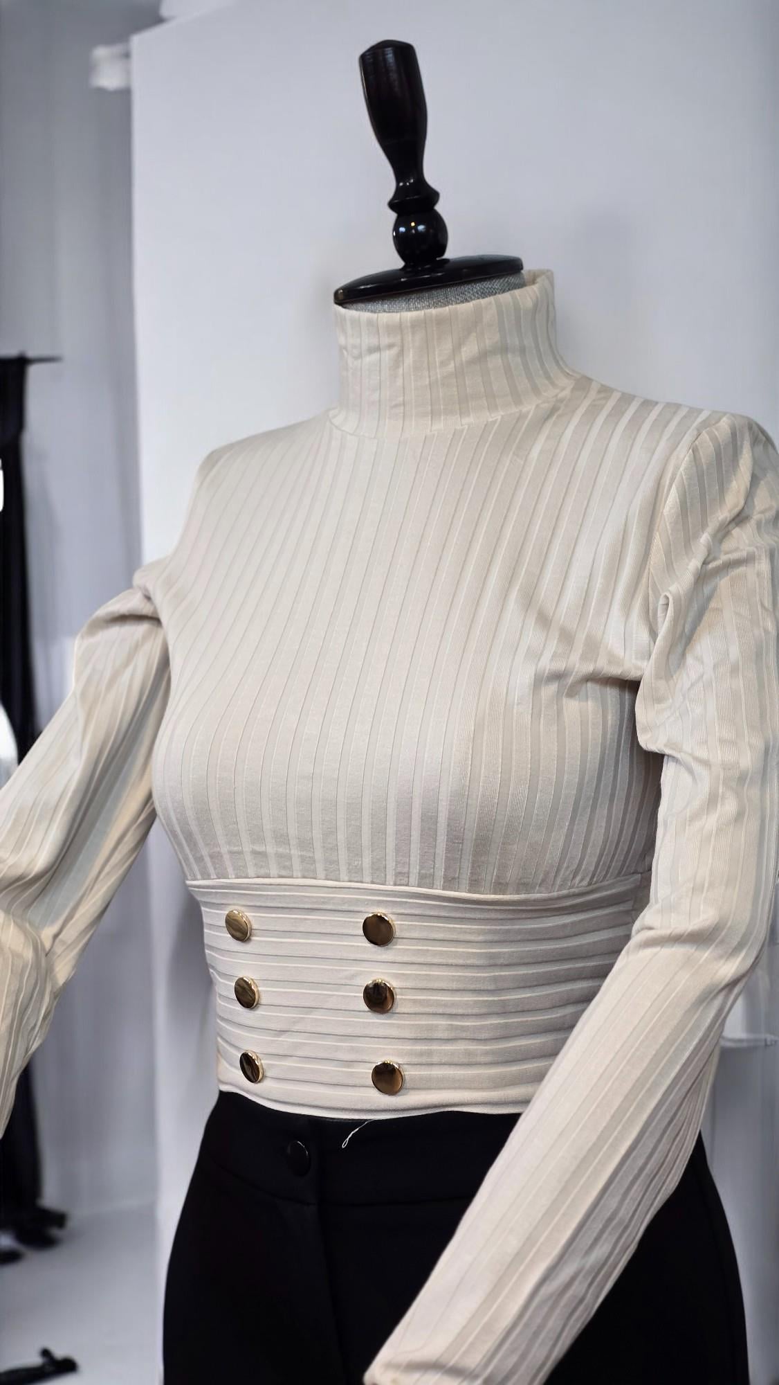 ON FASHION DİK YAKA DÜĞMELİ BLUZ - KUM