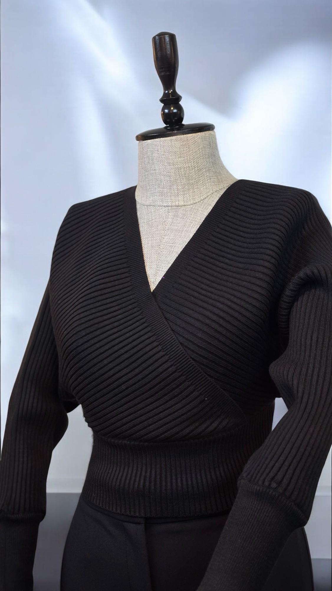 ON FASHION FİYONLU ÖN ARKA V KAZAK - SİYAH
