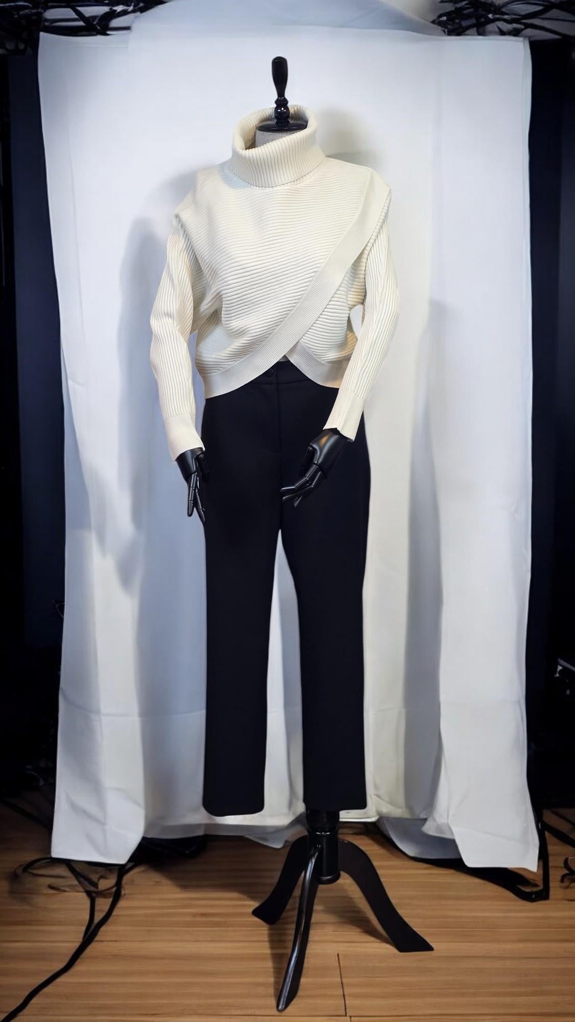 ON FASHION KRUVAZE EN BOY DEGAJE YAKA FİTİLLİ KAZAK - EKRU
