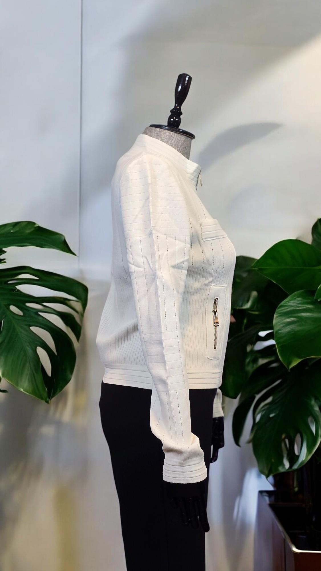 ON FASHION Omuzları Vatkalı Cep .kapaklı Fermuarrlı Hırka - Ekru