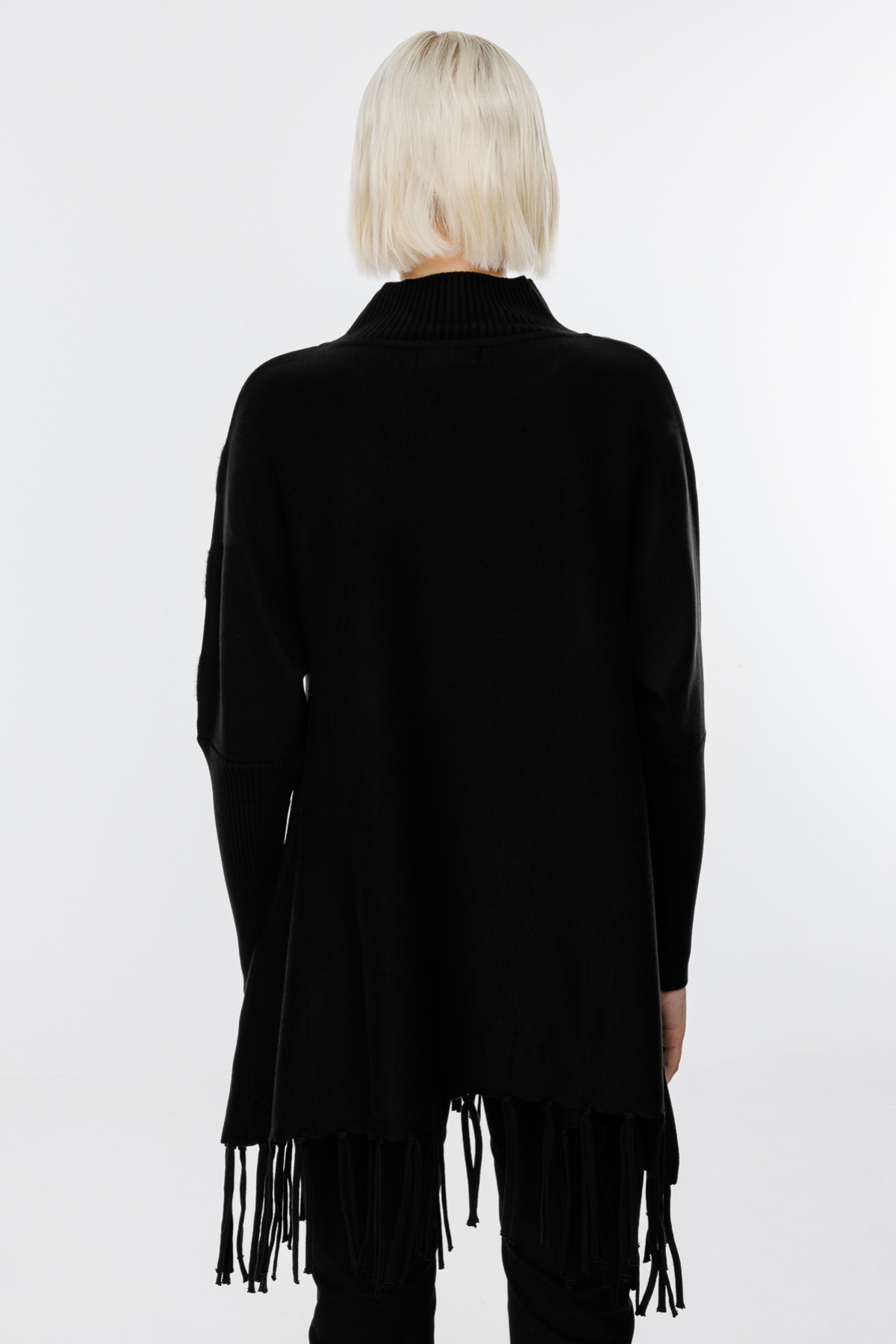 ON FASHION Püskül Detaylı Panço - Siyah