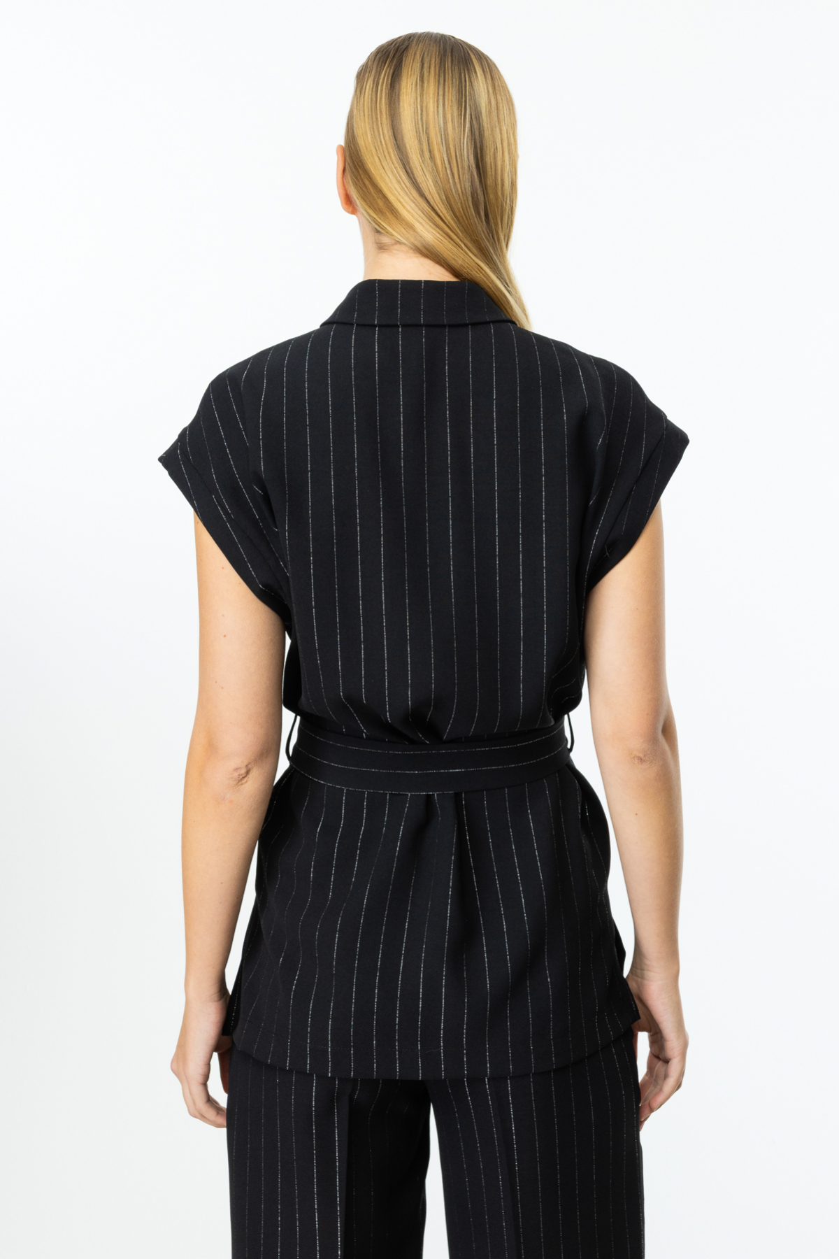 ON FASHION SIFIR KOL BELİ KUŞAKLI ÇİZGİLİ YELEK - SİYAH