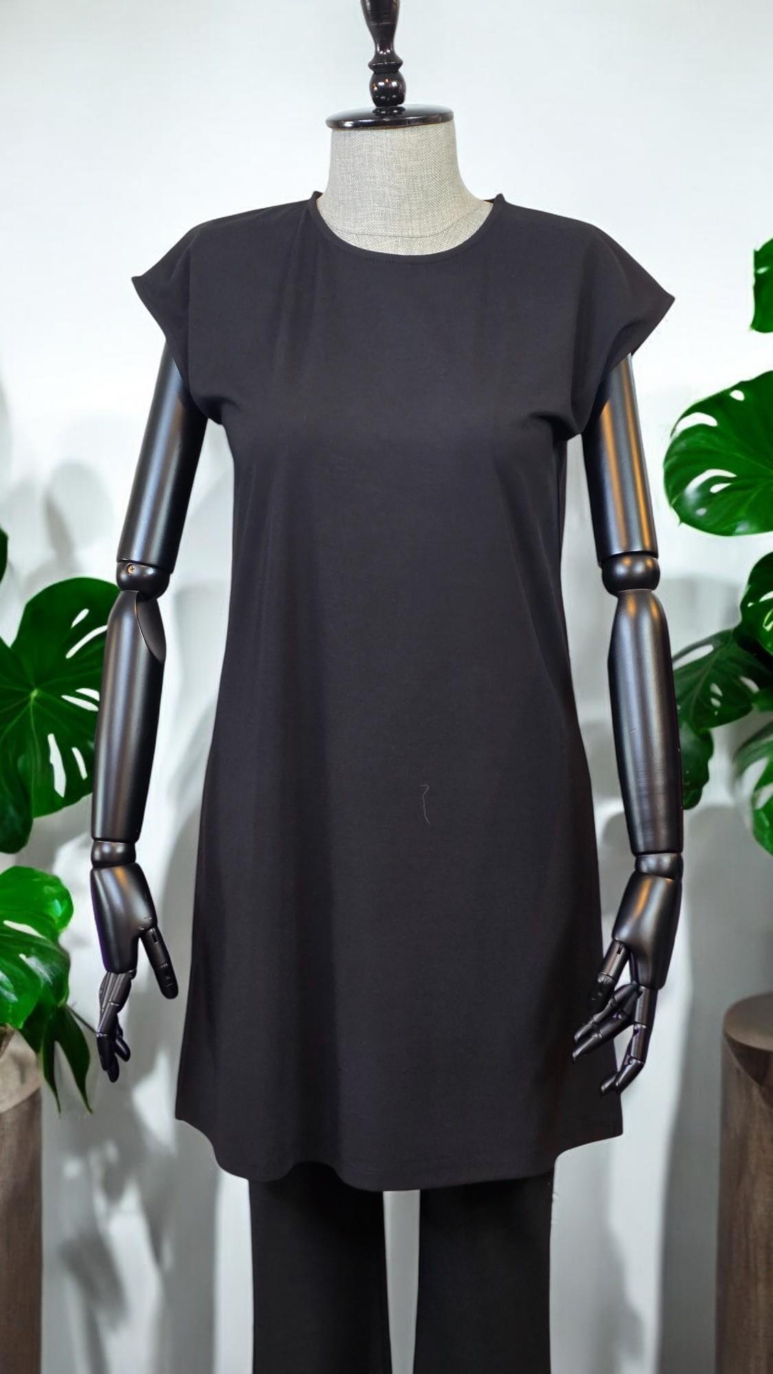 ON FASHION Sıfır Yaka Uzun Basic Tunik Bluz - Siyah