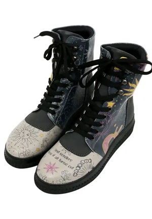 And Wonders How It All Turns Out ( Dogo Future Boots Kadın Bot)