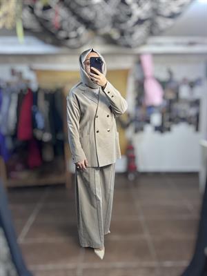 Ghisa Kruvaze Yaka Kemerli Takım - Vizon