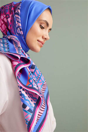 İmannoor 1001 Minare Mavi Tivil İpek Eşarp 90x90