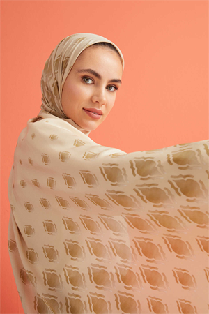 İmannoor Damlalar Bej Krep İpek Şal 80x210