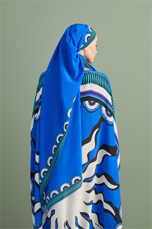 İmannoor Güneş Noor Saks Mavi Krep İpek Kaftan Şalı 70x210