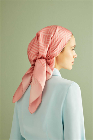 İmannoor Iman Kare Pembe Tivil İpek Eşarp 90x90