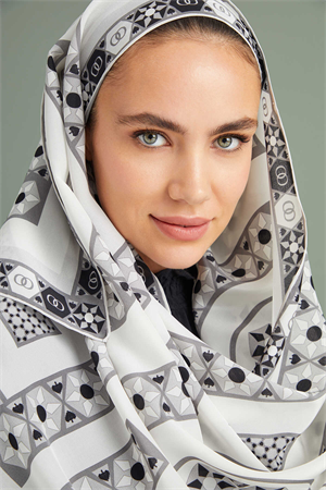 İmannoor Labirent Beyaz Krep İpek Şal 80x210