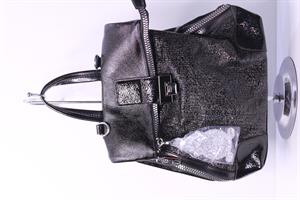 KRISTE BELL - SİYAH