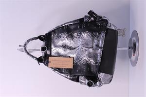 KRISTE BELL - SİYAH