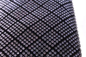 KRISTE BELL - TAŞLI GÜMÜŞ