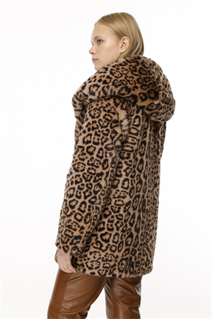 KÜRK KABAN - LEOPAR