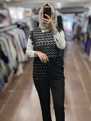 ON FASHION 26Y.ON.BLZ.70479.01 DANTEL BLUZ - SİYAH