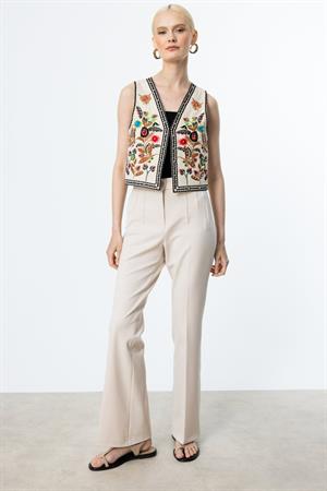ON FASHION 56988 ÖNÜ İŞLEMELİ YELEK - EKRU