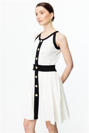 ON FASHION BELİ SİYAH ŞERİTLİ GOLD DÜĞMELİ KOLSUZ ELBİSE - EKRU
