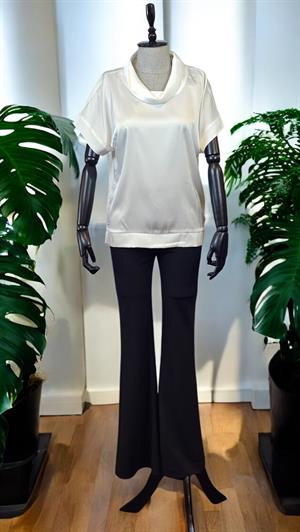 ON FASHION Saten Degaje Yaka Bluz - Ekru