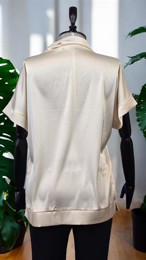 ON FASHION Saten Degaje Yaka Bluz - Krem 