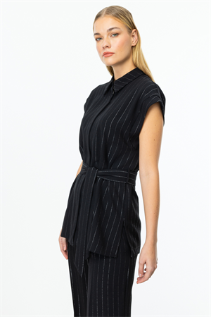 ON FASHION SIFIR KOL BELİ KUŞAKLI ÇİZGİLİ YELEK - SİYAH