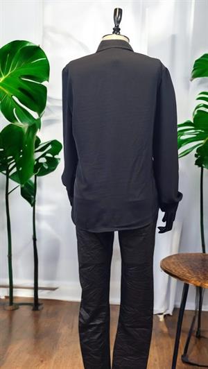 ON FASHION TAŞ DETAYLI GÖMLEK - SİYAH