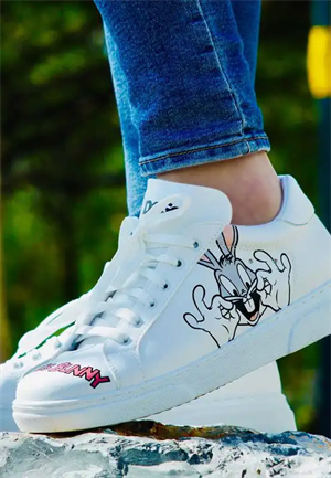 Whats Up Doc? Bugs Bunny / Dogo Ace Sneakers Kadın Ayakkabı