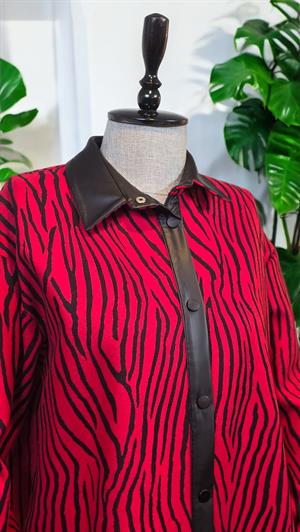 ZEBRA DESENLİ DERİ DETAYLI