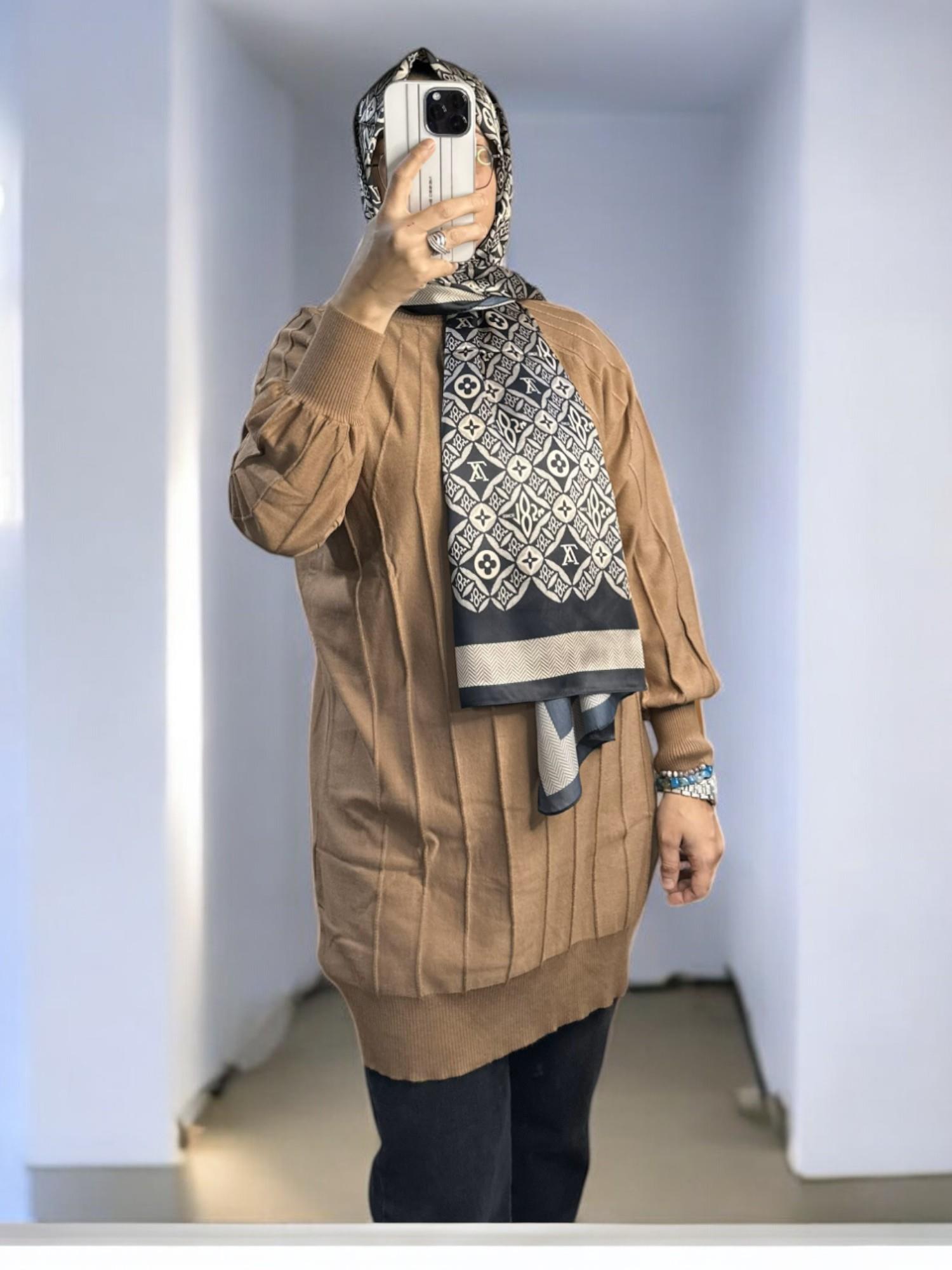 Ghisa Reglan Kol Triko Tunik - Camel
