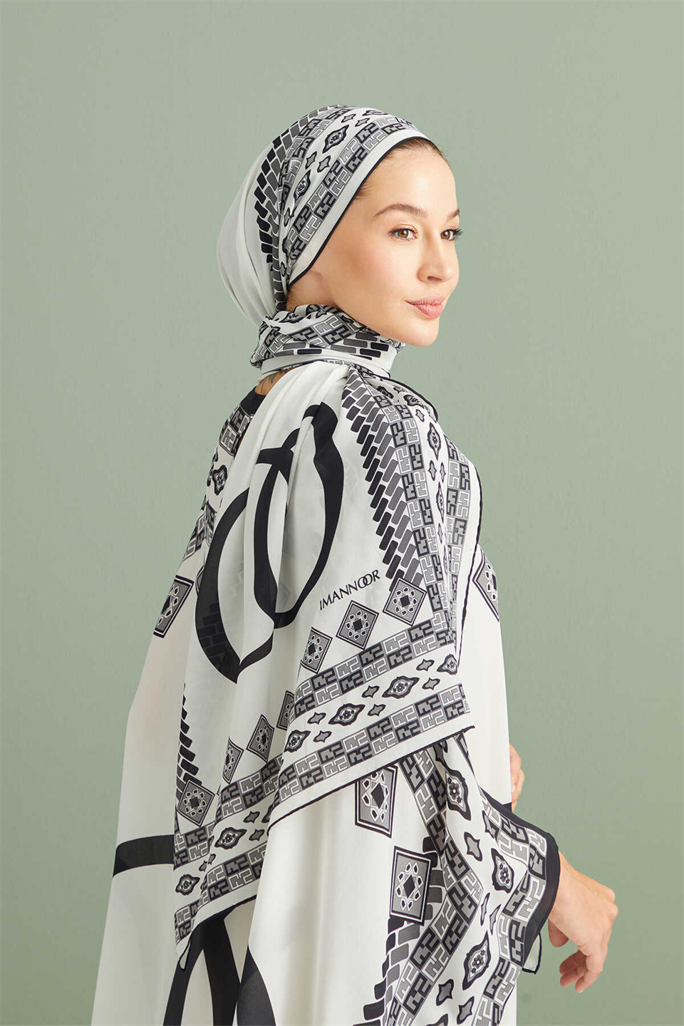 İmannoor Bordür Noor Beyaz Krep İpek Kaftan Şalı 70x210