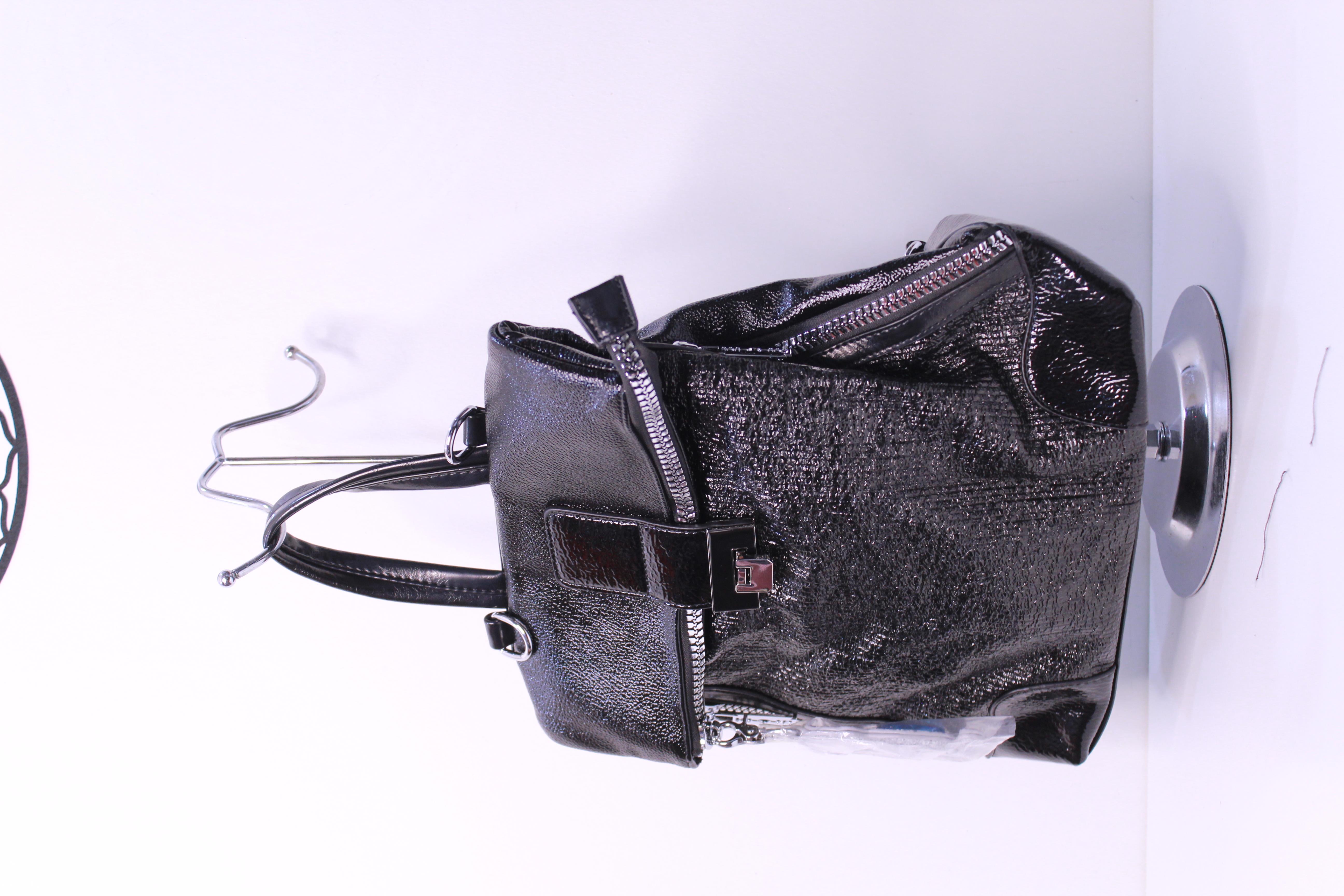 KRISTE BELL - SİYAH