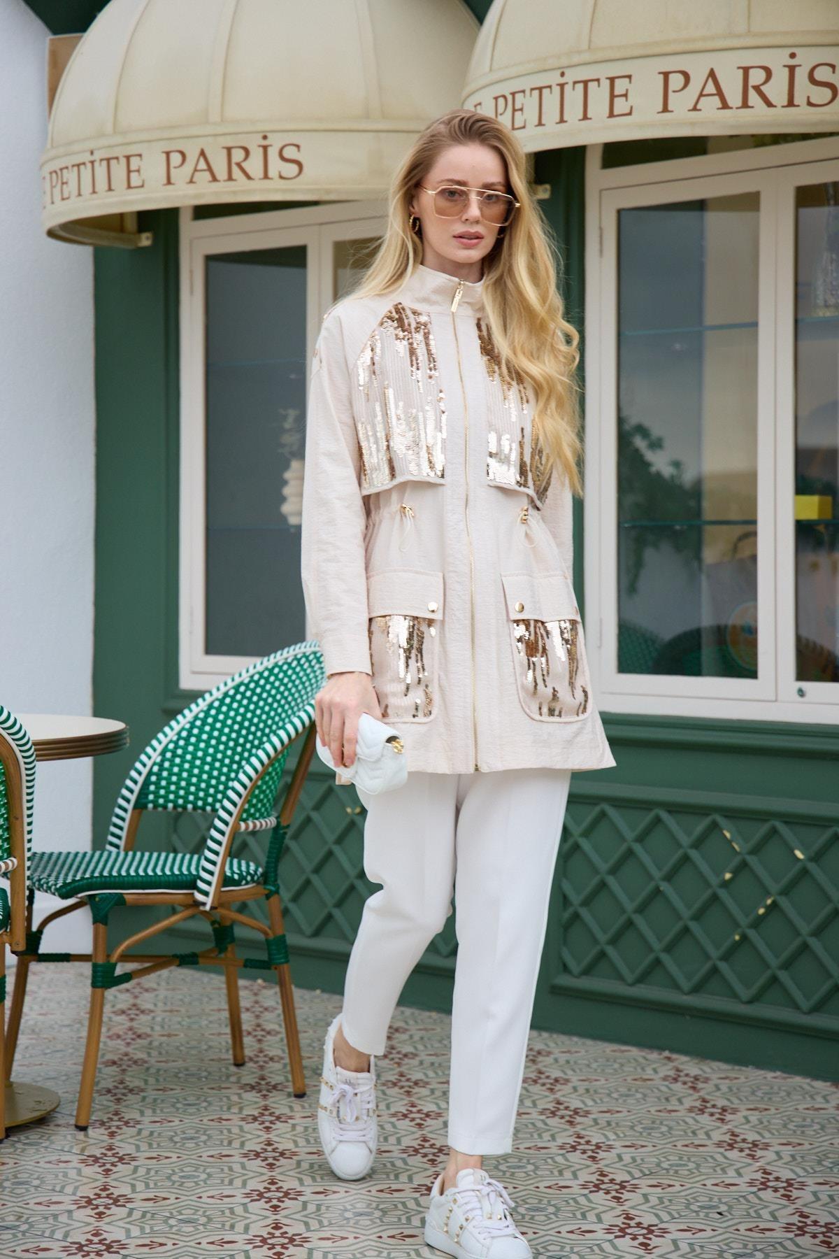 Moodbasic Marwa Gold Payet Detaylı Cupra Trench - Bej