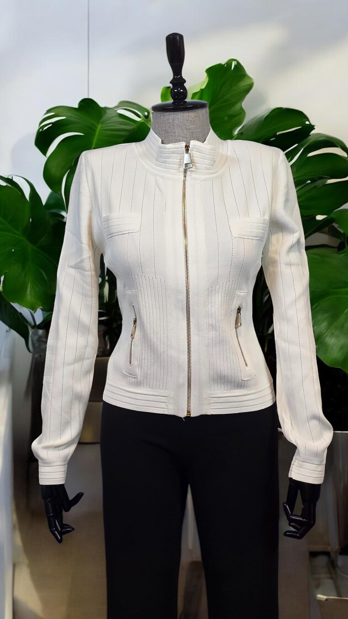 ON FASHION Omuzları Vatkalı Cep .kapaklı Fermuarrlı Hırka - Ekru