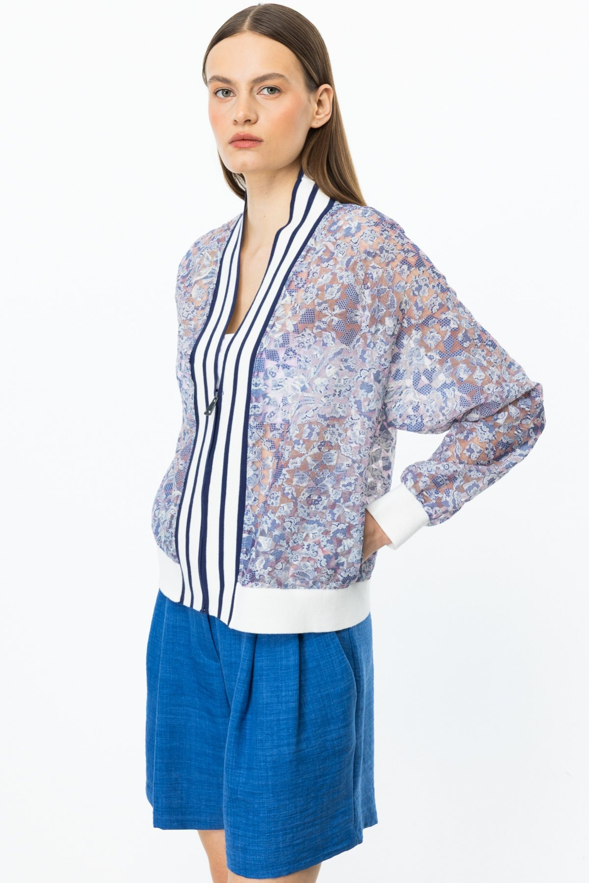 ON FASHION RİBANALI FERMUARLI DESENLİ HIRKA - İNDİGO