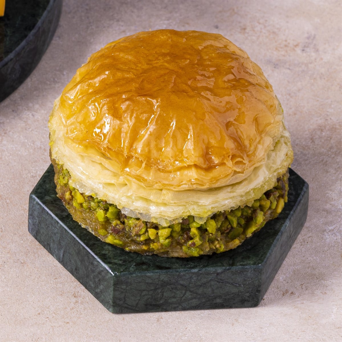 Fıstıklı Baklava Burger 1 Adet